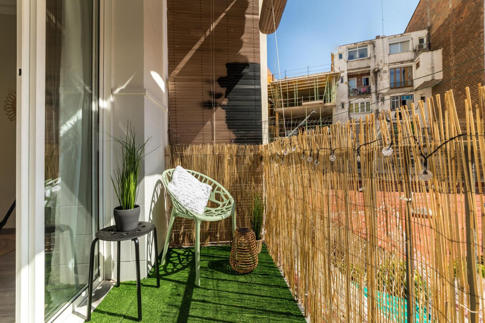 13par1004 - Fabulous In The Heart Of Barcelone